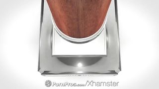 El atleta se folló a Dani Daniels en un coño peludo en lugar de un desayuno saludable