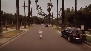 Hija rica folla camarero en un resort en España