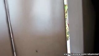 Se folló a una novia pelirroja en un coño para que no tuviera una cita