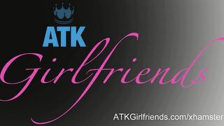 Novias con coños peludos se dan una cogida