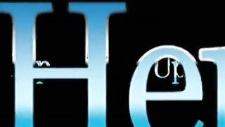 El fontanero le arrancó los shorts al cliente y le metió una polla por el culo