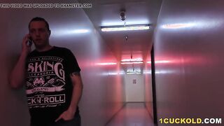 Kukold mira a la esposa anal follada con una enorme polla negra