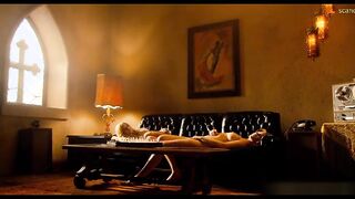 Tetas desnudas Lindsay Lohan y Alicia Rachel Marek en la película "Machete"