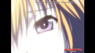 El hijo de la maestra folló dos intercambios de estudiantes bajo la portada de la noche.