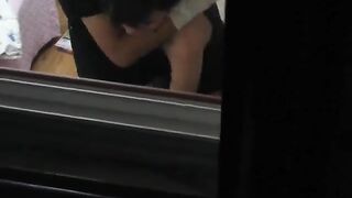 Peligraciones para el sexo de los vecinos jóvenes, disparándolos en la cámara.