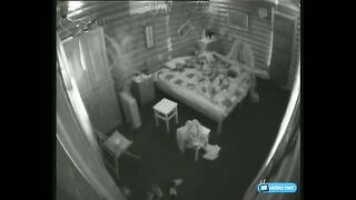 Roma Tretyakov tiene en Pussy Elena Berkov frente a cámaras ocultas en "House-2"