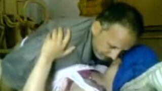 Homemade porn with bigass and busty Muslim woman in the burqa