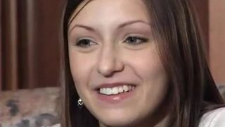 Woodman se folla a la joven estudiante Aicha en el hotel