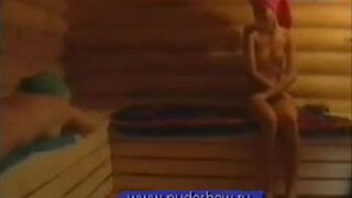 Olga Buzova desnuda en una sauna en Dom-2 frente a cámaras ocultas