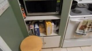 Hermano vio a su hermana masturbarse y propagar su incesto