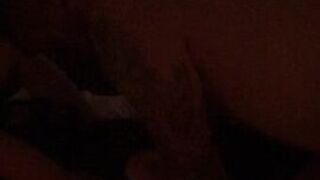 colectivo británico de esposas encapuchadas