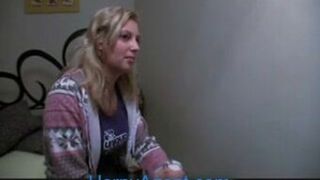 Hornyagent Maya me folla por el trabajo de sus sueños