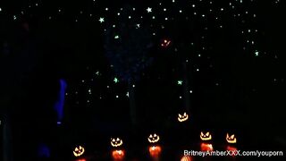 Lesbianas tienen sexo en un entorno fabuloso