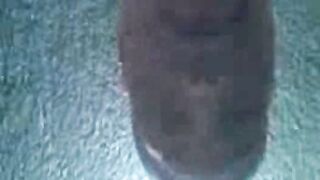 Los amantes eliminaron su primer sexo para recordarlo para siempre.